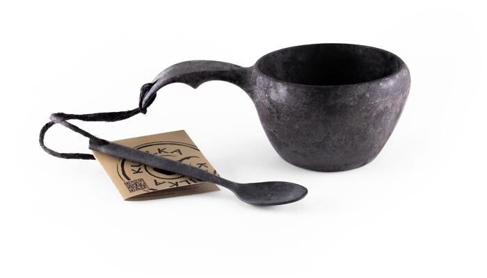 Kupilka Tasse, 210ml, mit Löffel, schwarz 1 Kupilka Tasse, 210ml, mit Löffel, schwarz