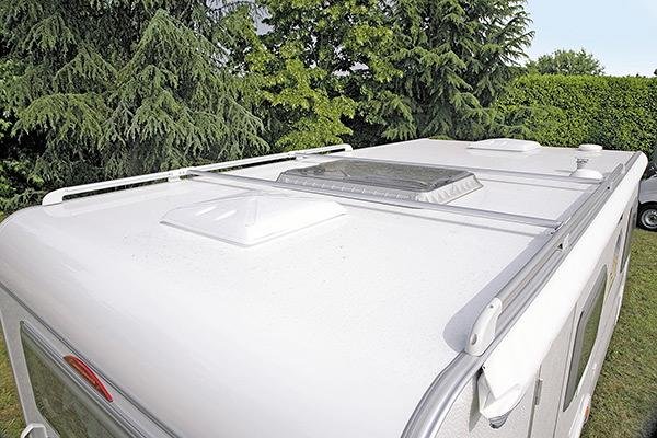 Fiamma Roof Rail Dachreling, 326cm 1 Fiamma Roof Rail Dachreling, 326cm