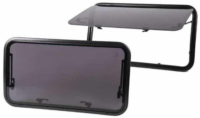 Carbest RW Van Ausstellfenster für gewölbte Außenfläche, 985x465mm 1 Carbest RW Van Ausstellfenster für gewölbte Außenfläche, 985x465mm