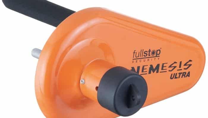 fullstop security Nemesis Ultra Radkralle für Wohnwagen 1 fullstop security Nemesis Ultra Radkralle für Wohnwagen