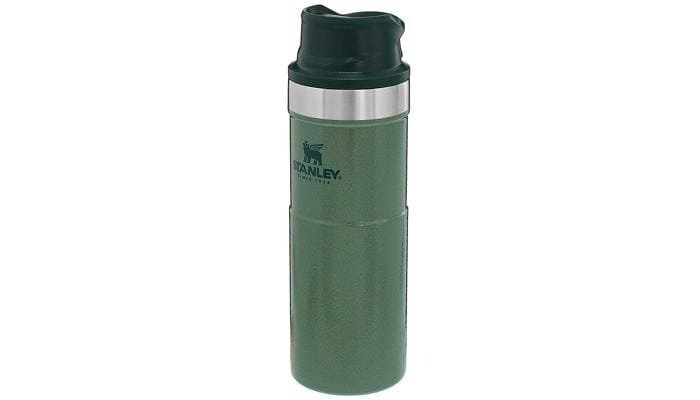 Stanley Classic Trigger-Action Reisebecher, 473ml, grün 1 Stanley Classic Trigger-Action Reisebecher, 473ml, grün