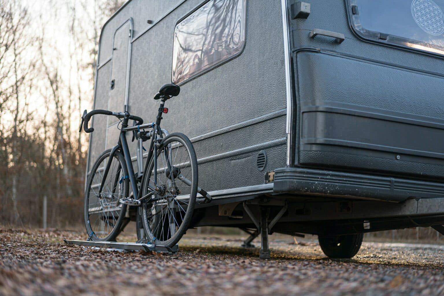 Verwunderlich Fahrrder Im Wohnwagen Transportieren Ebenbildnull