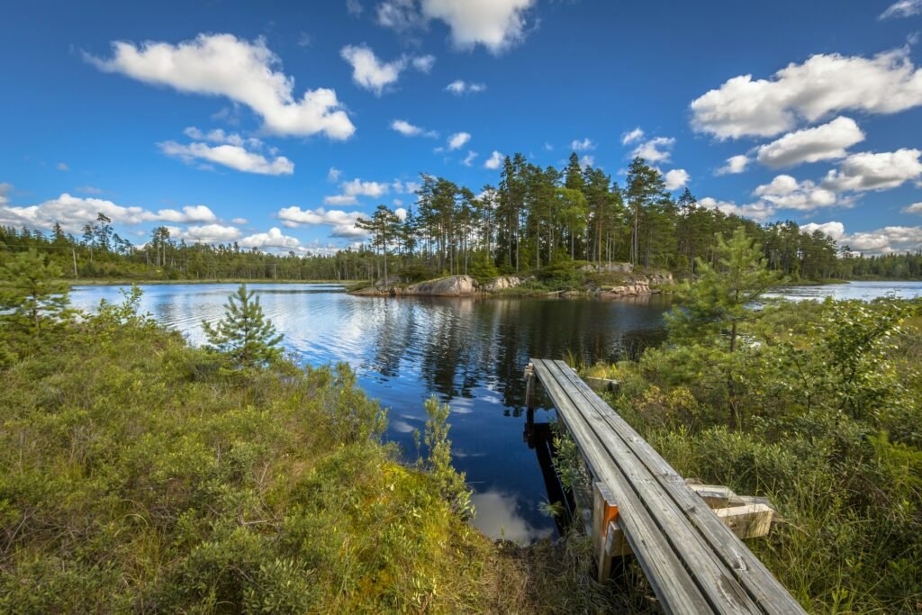Campingurlaub in Schweden: Naturschönheiten und Outdoor-Erlebnisse entdecken 2 Lake in Glaskogen nature reserve