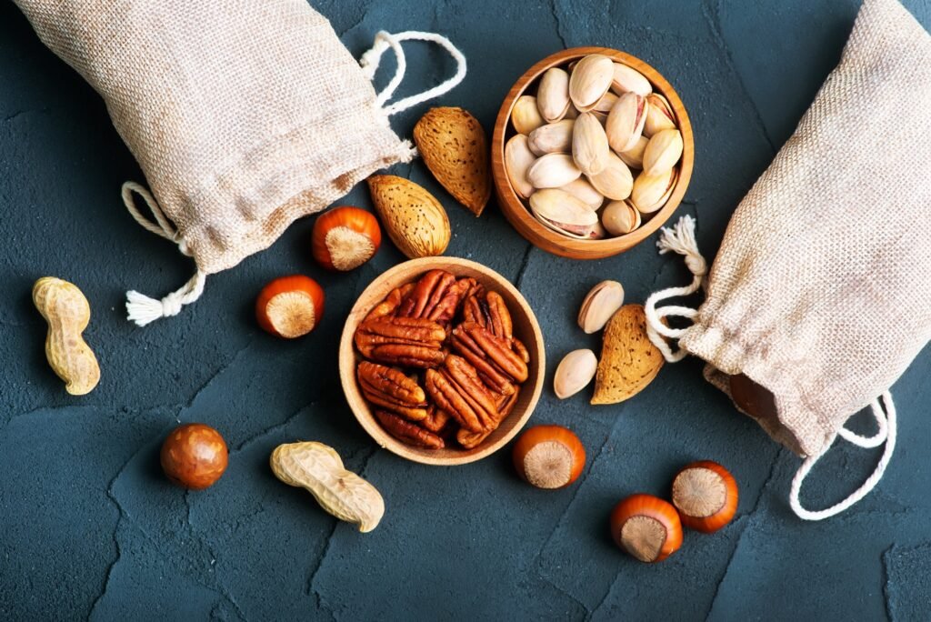 Vegane Mahlzeiten für mehrtägige Wanderungen: Dein kompletter Ratgeber für nährstoffreiche Outdoor-Küche 5 Nuts